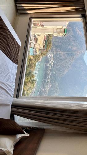 serenity hotel rishikesh