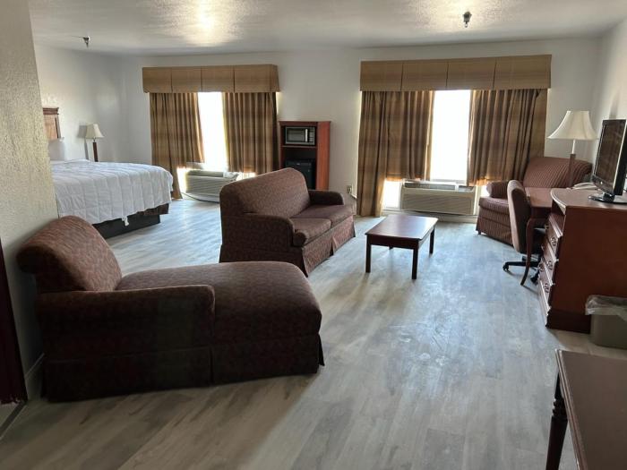 precious hotel