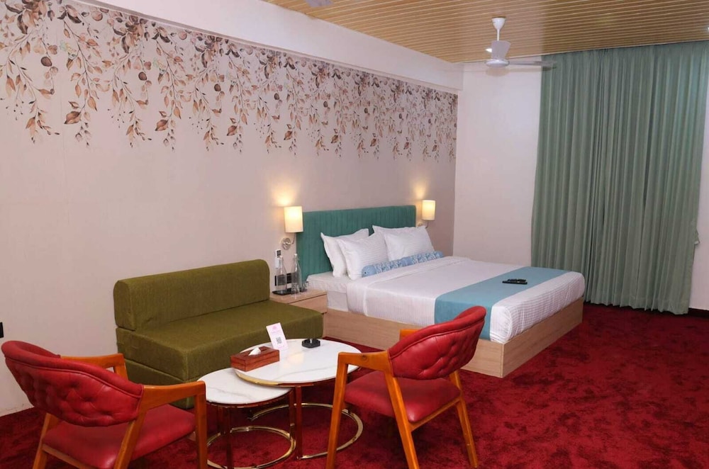 hotel lotus