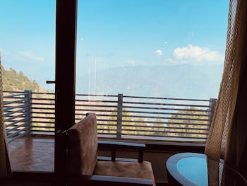 surya lake view retreat