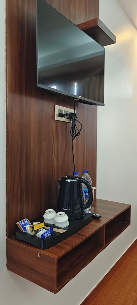 surya lake view retreat