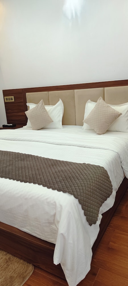 surya lake view retreat