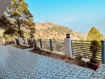 surya lake view retreat