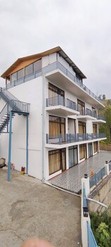 surya lake view retreat