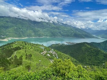 surya lake view retreat