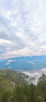 surya lake view retreat