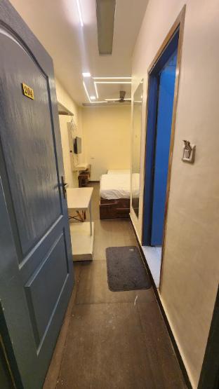 hotel mm inn the clock tower cafe