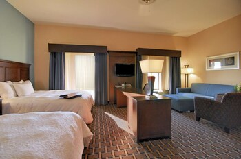 hampton inn and suites new iberia avery island