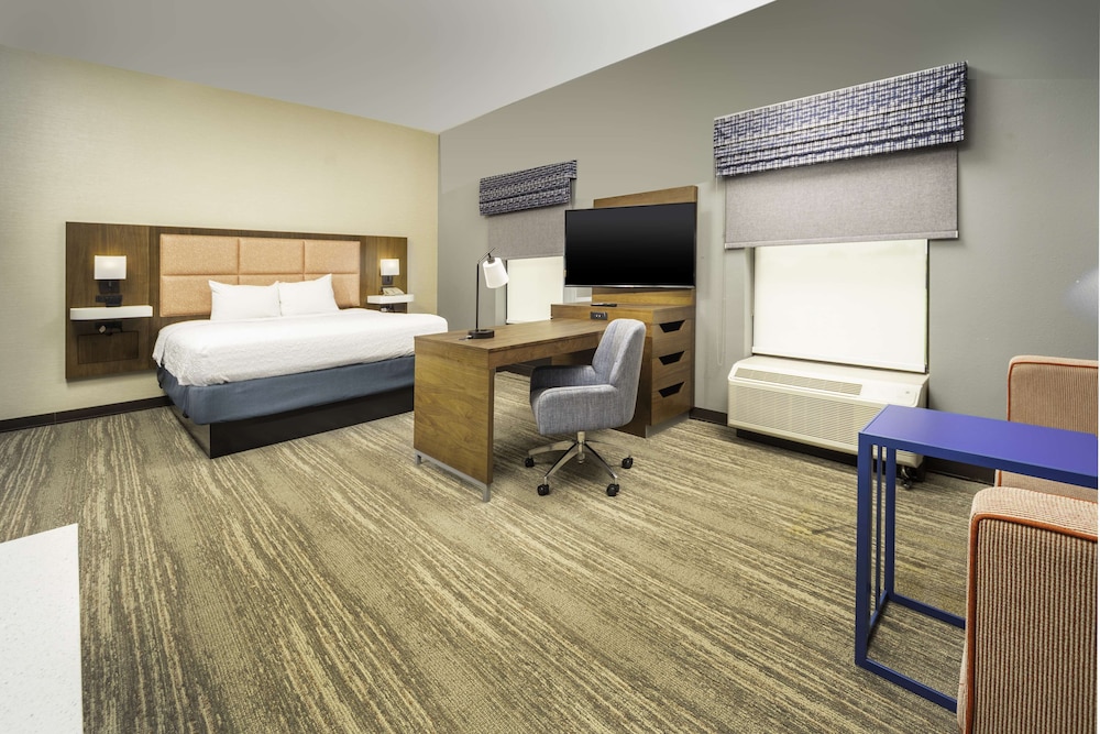 hampton inn and suites new iberia avery island