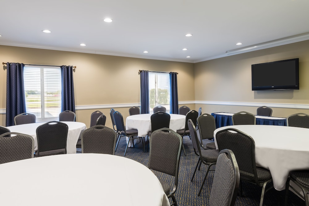 holiday inn express and suites new iberia avery island