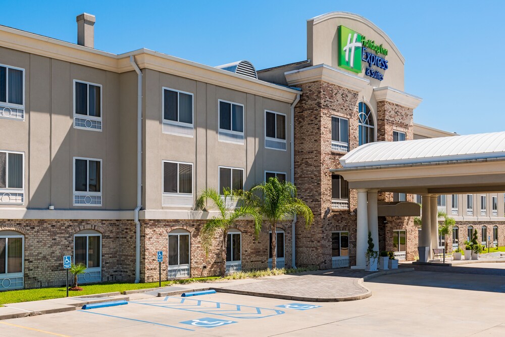 holiday inn express and suites new iberia avery island