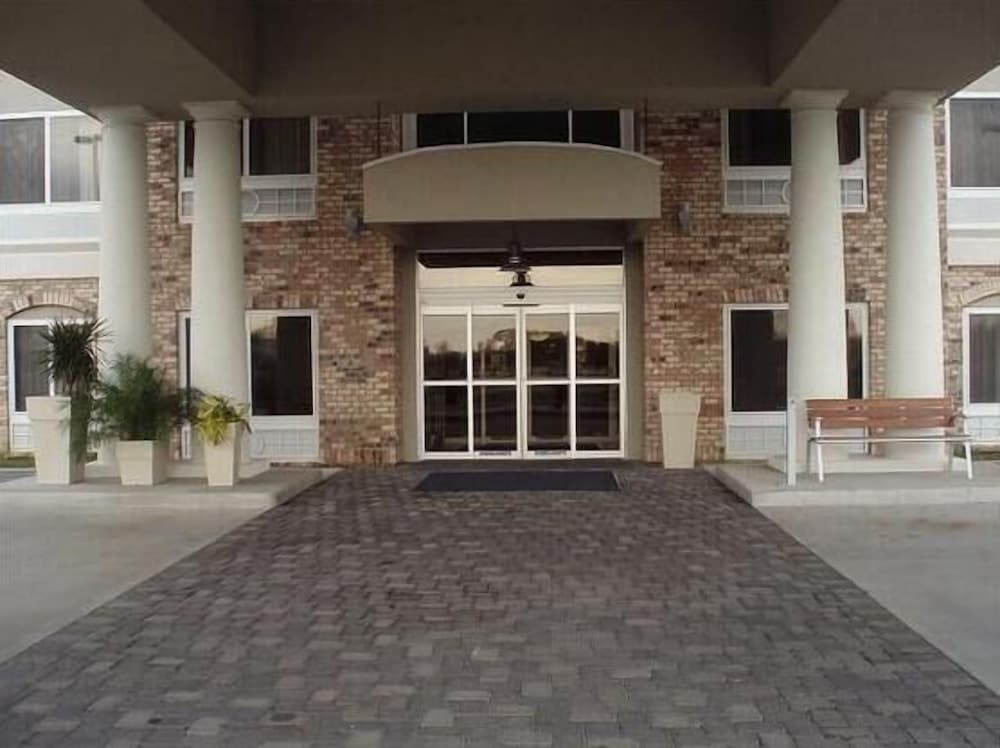 holiday inn express and suites new iberia avery island