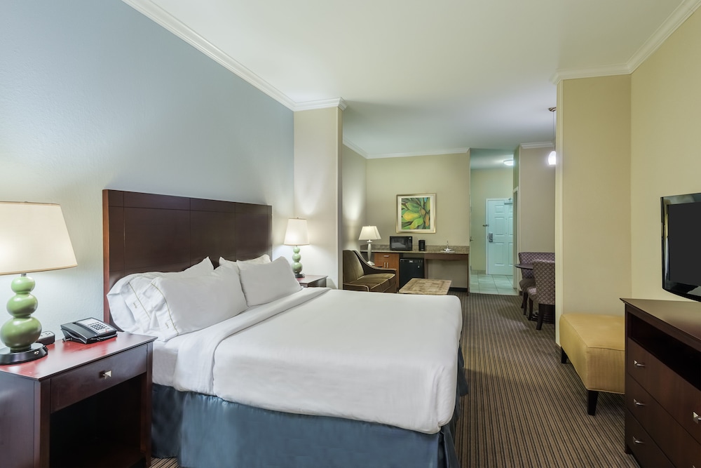 holiday inn express and suites new iberia avery island