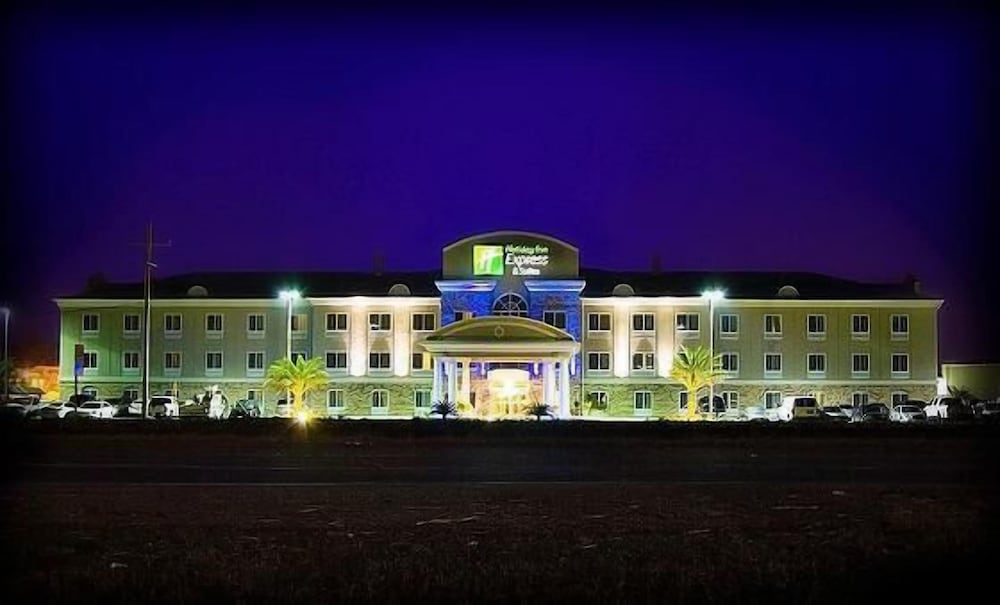holiday inn express and suites new iberia avery island
