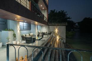 sukoon by the ganges