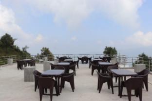 Oak Trek Resort,,3 star