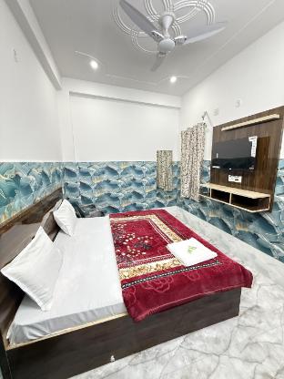 k d dham near prem mandir iskcon temple vrindavan