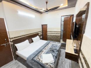 k d dham near prem mandir iskcon temple vrindavan