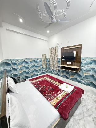 k d dham near prem mandir iskcon temple vrindavan