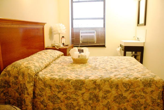 americana inn