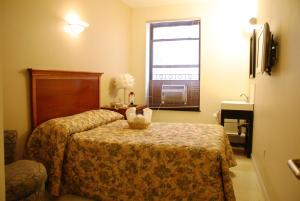 americana inn