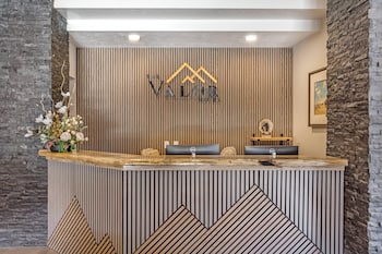 The Valor, An Ascend Collection Hotel,,3 star