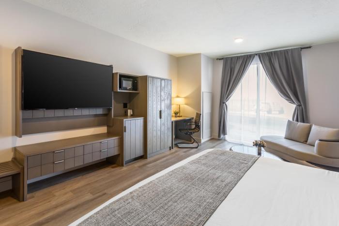the valor an ascend collection hotel