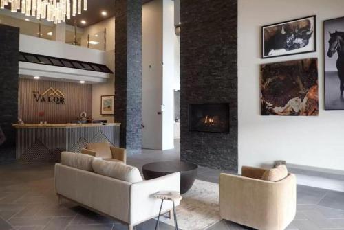 the valor an ascend collection hotel