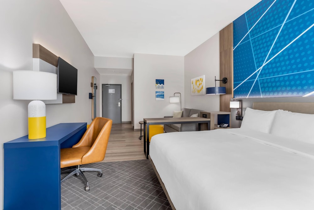 comfort suites central valley