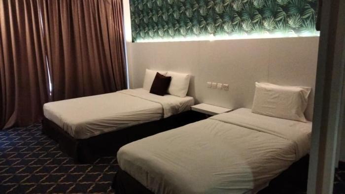 waterfront homestay