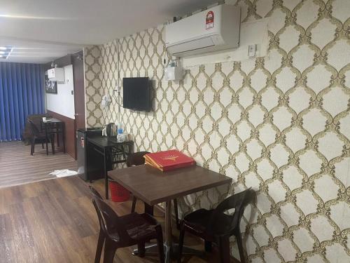 Waterfront Homestay,,3 star