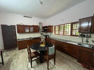 De Royale Summit Home Stay,,4 star