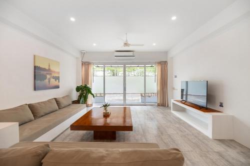 kokotel khao lak isara casa