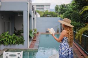 kokotel khao lak isara casa