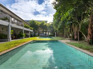 kokotel khao lak isara casa