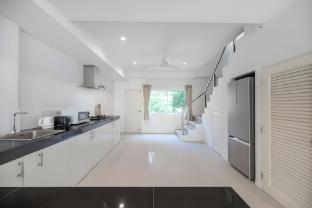 kokotel khao lak isara casa