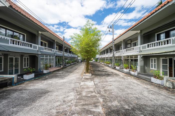 kokotel khao lak isara casa