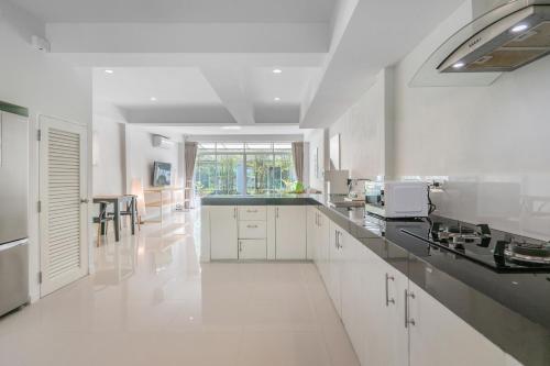 kokotel khao lak isara casa