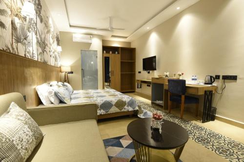 eutopia beach resort resort and pool by rio hotel
