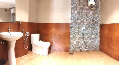 eutopia beach resort morjim
