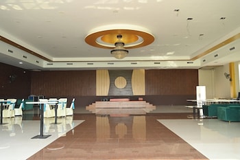 nri hotel