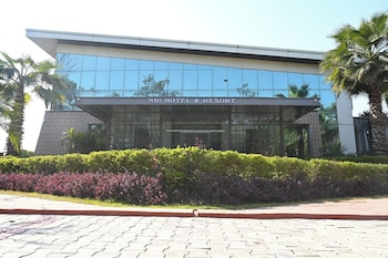 nri hotel
