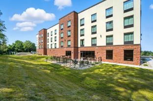 cobblestone hotel and suites bellefontaine