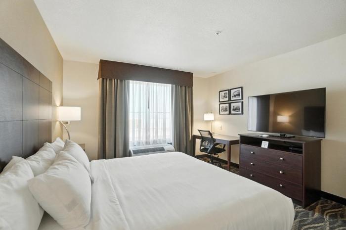 cobblestone hotel and suites bellefontaine