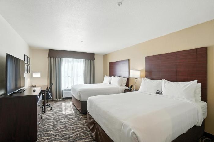 cobblestone hotel and suites bellefontaine
