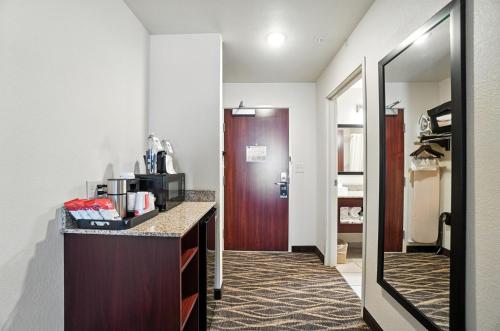 cobblestone hotel and suites bellefontaine