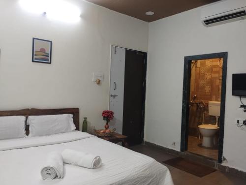 break the routine by mynirvana stays