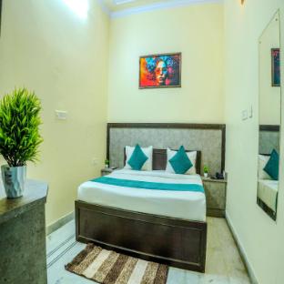 hotel silver stay