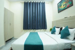 Hotel Silver Stay,,2 star