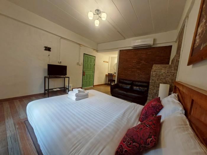 kenikar raintree residence hotel